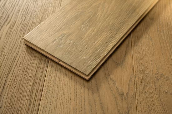 Pavimenti in legno ingegnerizzato dell'isola Catalina